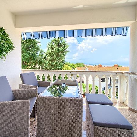 Apartment Jadran مالينسكا المظهر الخارجي الصورة