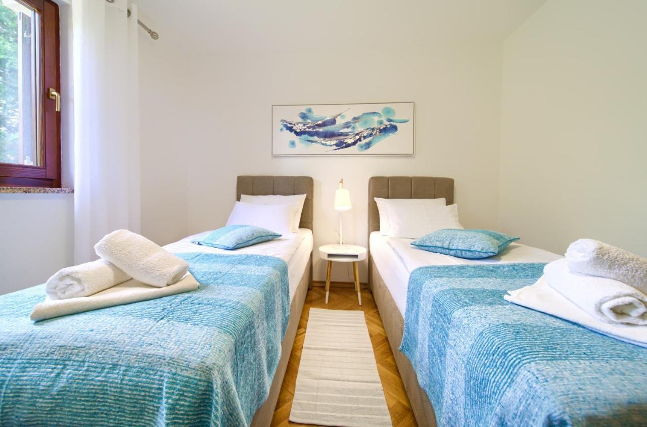 Apartment Jadran مالينسكا المظهر الخارجي الصورة