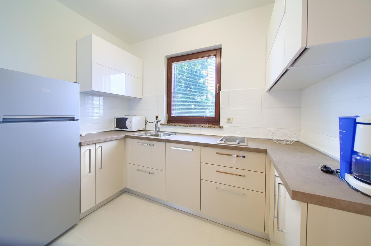 Apartment Jadran مالينسكا المظهر الخارجي الصورة